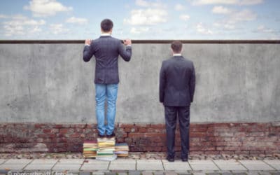 Trauerredner-Ausbildung: Macht eine Zertifizierung durch IHK oder TÜV Sinn? Die 5 größten Mythen